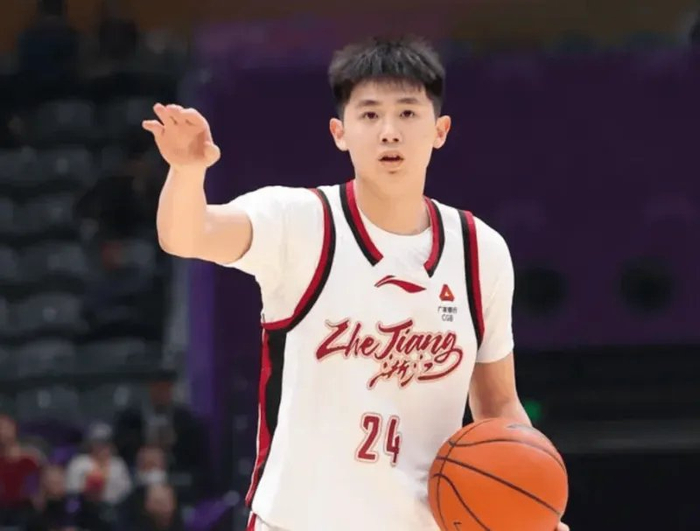 李悦洲末节爆发助浙江力克辽宁 攻守全面展现潜