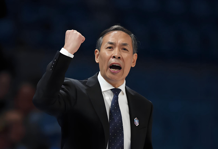 范子铭七场未登场终复出，许利民称其攻防作用