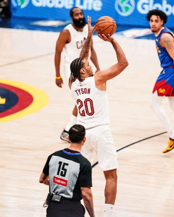 哈登加盟激发泰森进攻天赋 骑士后场轮换迎来新