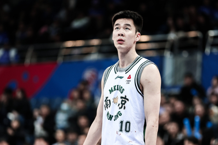 同曦客场大胜吉林科尔离队缺席后续比赛