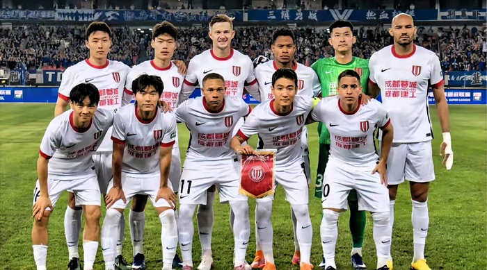 中超第六轮川渝双雄齐胜领跑积分榜