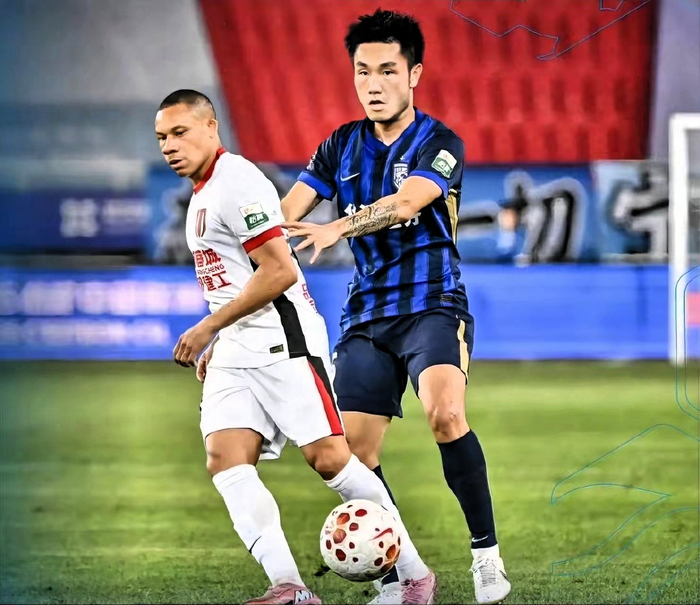 中超第六轮川渝双雄齐胜领跑积分榜